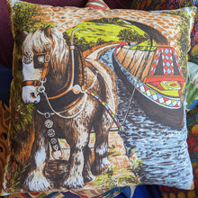 Load image into Gallery viewer, C/C Canal horse 17&quot;

