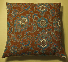 Load image into Gallery viewer, C/C Pair of Brown Paisley 15&quot;
